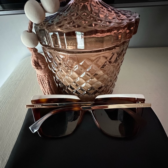 Fendi square gradient sunglasses